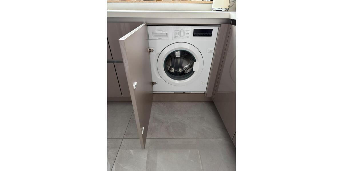 3-Zimmer Wohnung *LUXUS KÜCHE* 67qm2 am Rosenaupark 3 zimmer