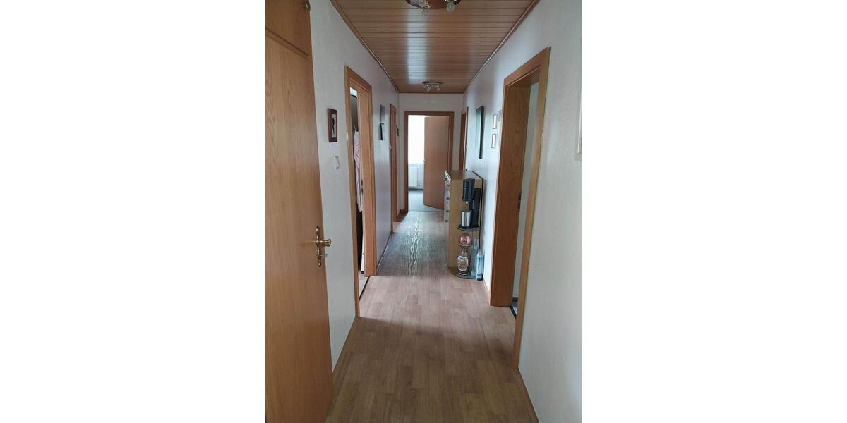 Etagenwohnung Nürnberg Altenfurt - 5 Zimmer, 130 m&sup2;, 390.000&euro; | Angebot:27096216