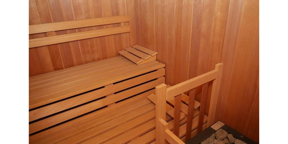 Reihenhaus Hersbruck - 5 Zimmer, 130 m&sup2;, 2.000&euro; | Angebot:27614381
