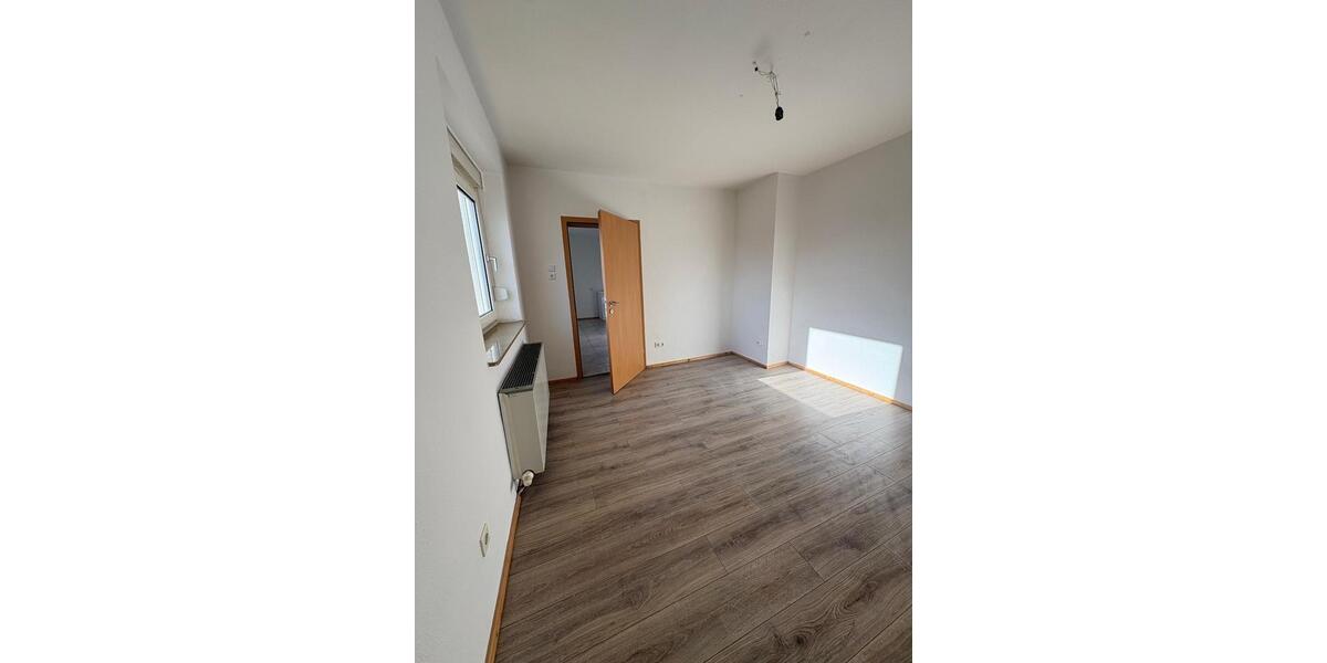 Etagenwohnung Nürnberg Langwasser - 2 Zimmer, 50 m&sup2;, 700&euro; | Angebot:27612521