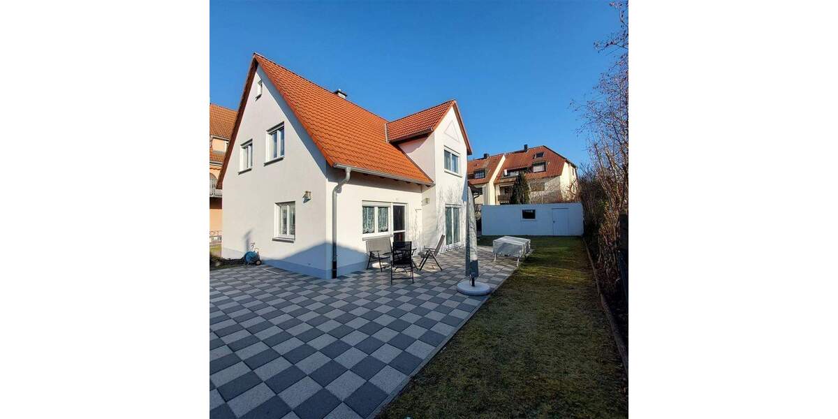 Einfamilienhaus Schwaig b. Nürnberg Schwaig - 6 Zimmer, 160 m&sup2;, 869.000&euro; | Angebot:25141506