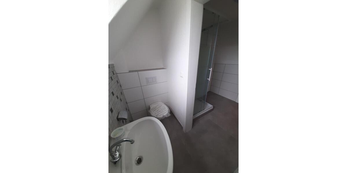 Doppelhaushälfte erweiterbar und teilbar in Ziegelstein 4 zimmer