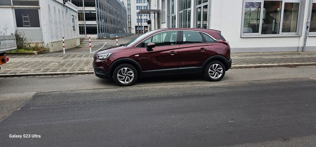 Opel Crossland (X) 30.500 km 13.200 &euro; Nürnberg 90429