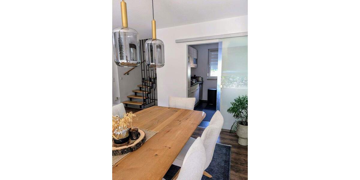 Reihenmittelhaus Feucht - 4 Zimmer, 125 m&sup2;, 520.000&euro; | Angebot:25751201