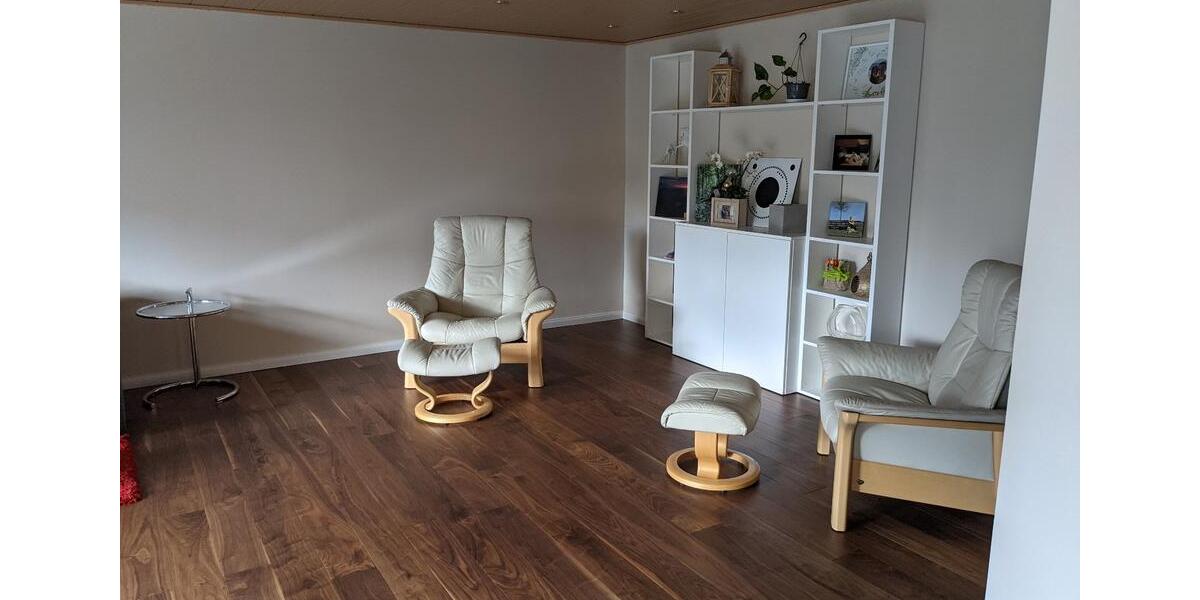 Bungalow Nürnberg Katzwang - 3.5 Zimmer, 130 m&sup2;, 2.000&euro; | Angebot:26126438