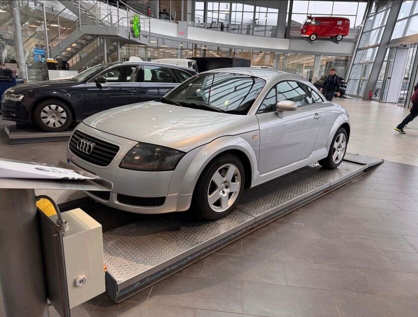 Audi TT 237.400 km 3.600 € nürnberg 90453