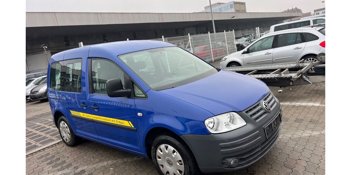 VW Caddy 196.379 km 2.890 &euro; Nürnberg 90439