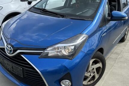 Toyota Yaris 113.000 km 11.990 &euro; Nürnberg 90439