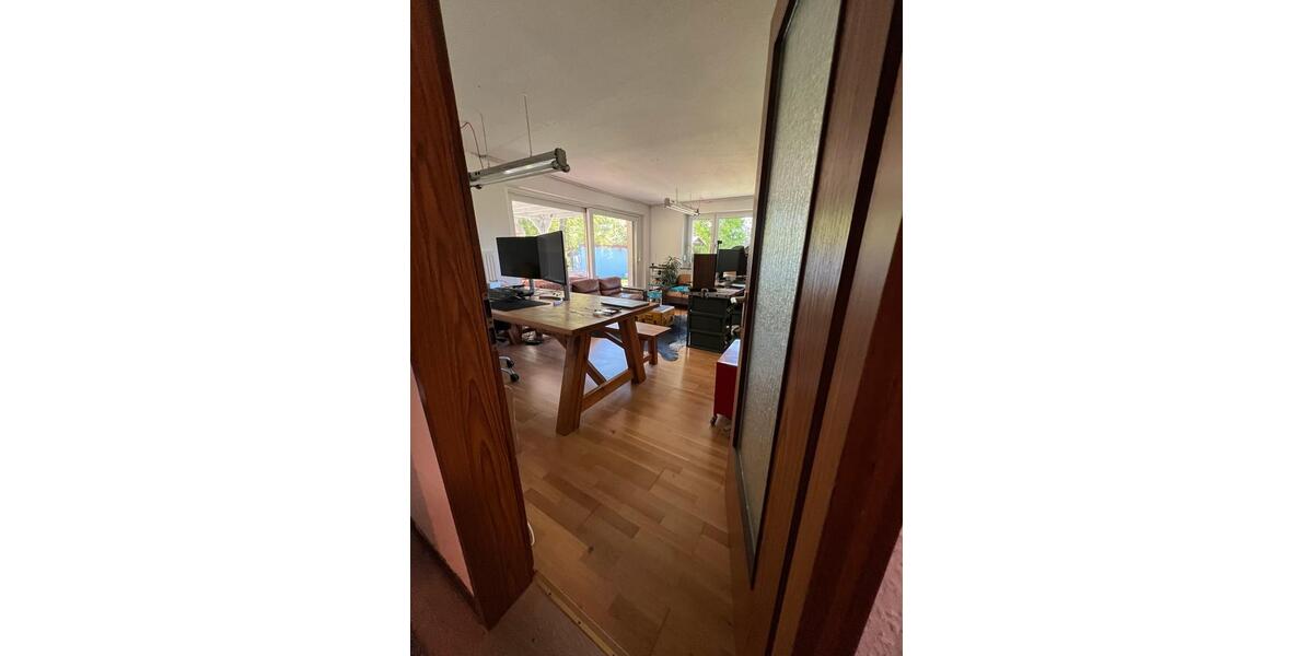 Etagenwohnung Emskirchen - 2 Zimmer, 85 m&sup2;, 990&euro; | Angebot:26399562
