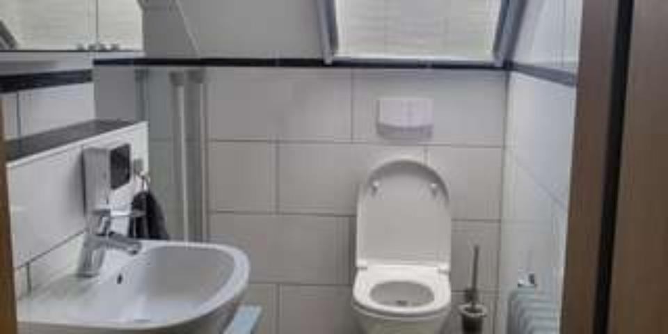 Reihenhaus Nürnberg Schnepfenreuth - 6 Zimmer, 150 m&sup2;, 2.180&euro; | Angebot:25408448