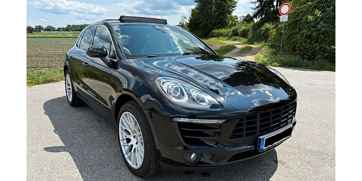 Porsche Macan 142.358 km 32.900 &euro; Nürnberg 90408