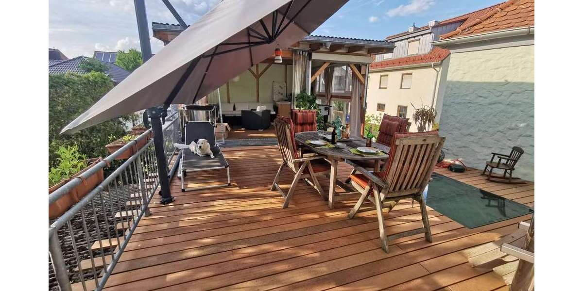 Etagenwohnung Erlangen Alterlangen - 6 Zimmer, 145 m&sup2;, 1.885&euro; | Angebot:26821395