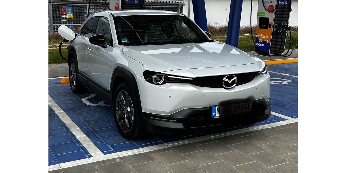 Mazda MX-30 54.000 km 13.900 &euro; Nürnberg 90482