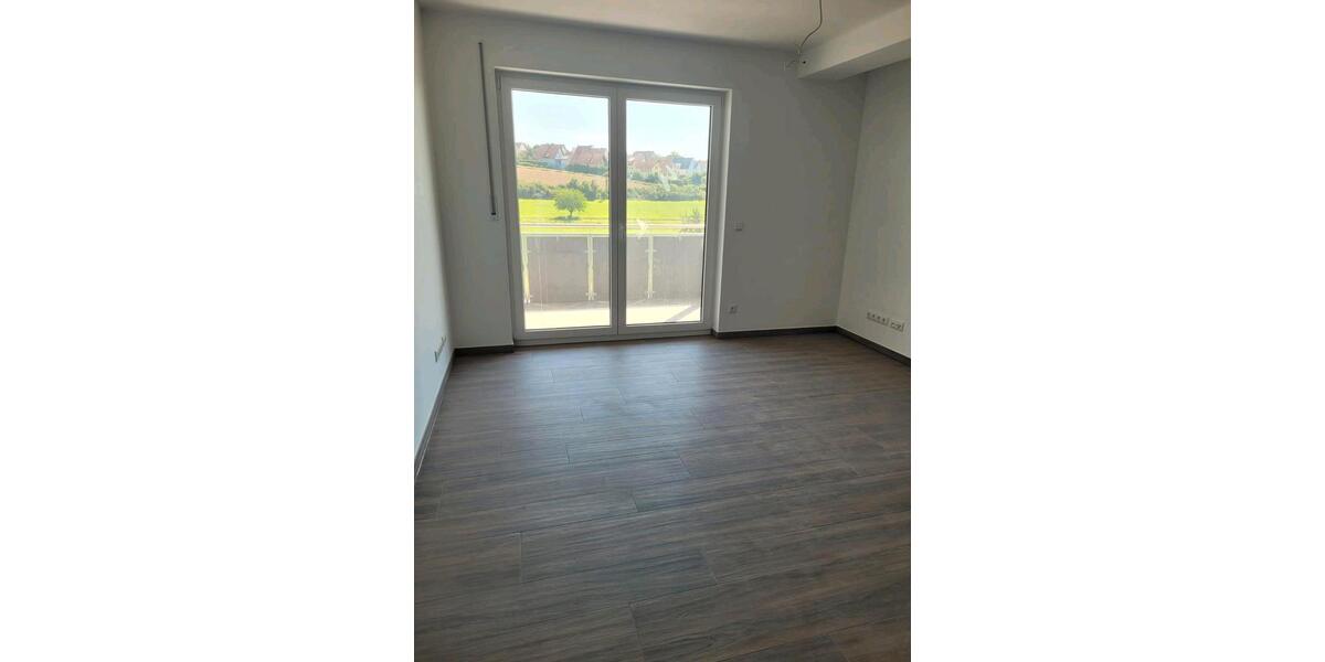 Etagenwohnung Aurachtal - 2 Zimmer, 43 m&sup2;, 575&euro; | Angebot:26399560