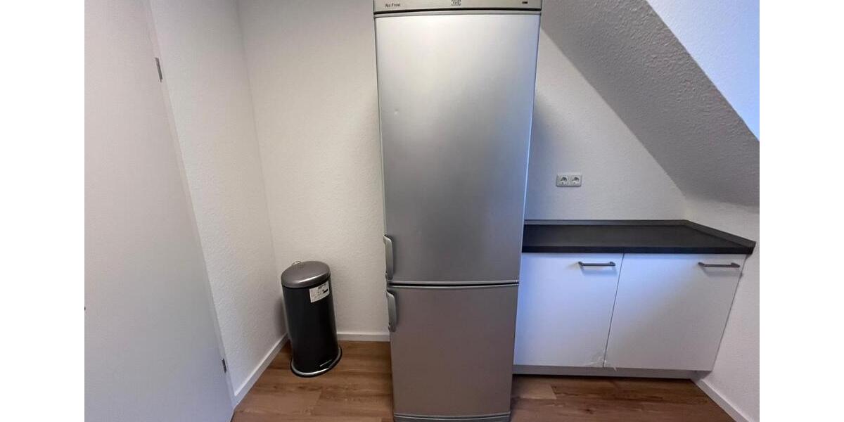 ZENTRUM Erstbezug nach Kernsanierung und Möblierung 2 zimmer