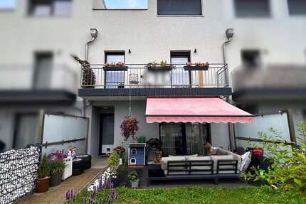 Haus zum Kaufen in Zirndorf 678.000 € 123.5 m²