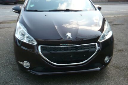 Peugeot 208 85.831 km 4.950 &euro; Erlangen 91058