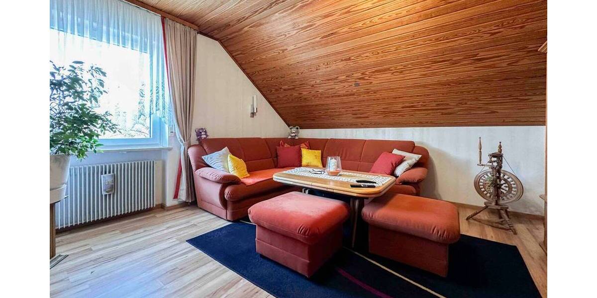Doppelhaushälfte Nürnberg Schweinau - 8 Zimmer, 179 m&sup2;, 589.000&euro; | Angebot:26028374