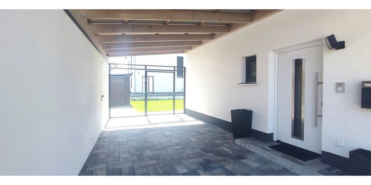 Einfamilienhaus Oberreichenbach - 5 Zimmer, 177 m&sup2;, 2.650&euro; | Angebot:26657299