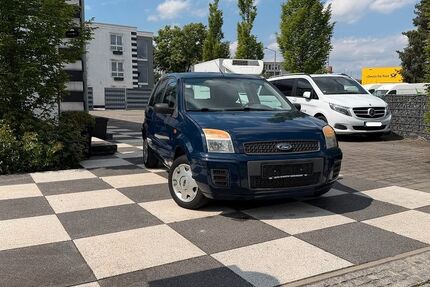Ford Fusion 74.000 km 2.789 &euro; Nürnberg 90431