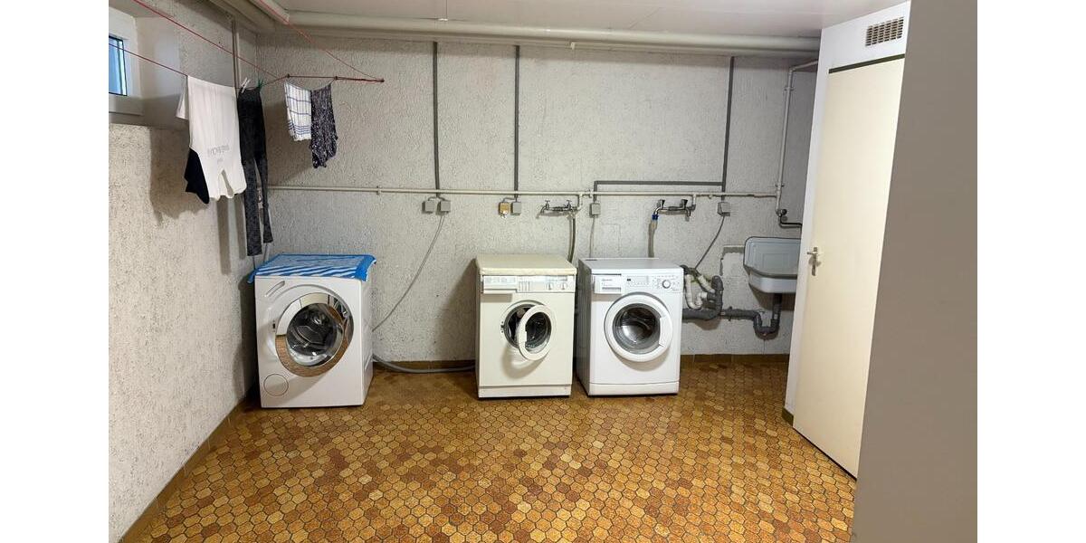 Etagenwohnung Nürnberg Zerzabelshof - 2 Zimmer, 64 m&sup2;, 900&euro; | Angebot:25626162