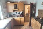 4 Zi. EG Wohnung mit Terrasse, Gartenanteil und Garage
