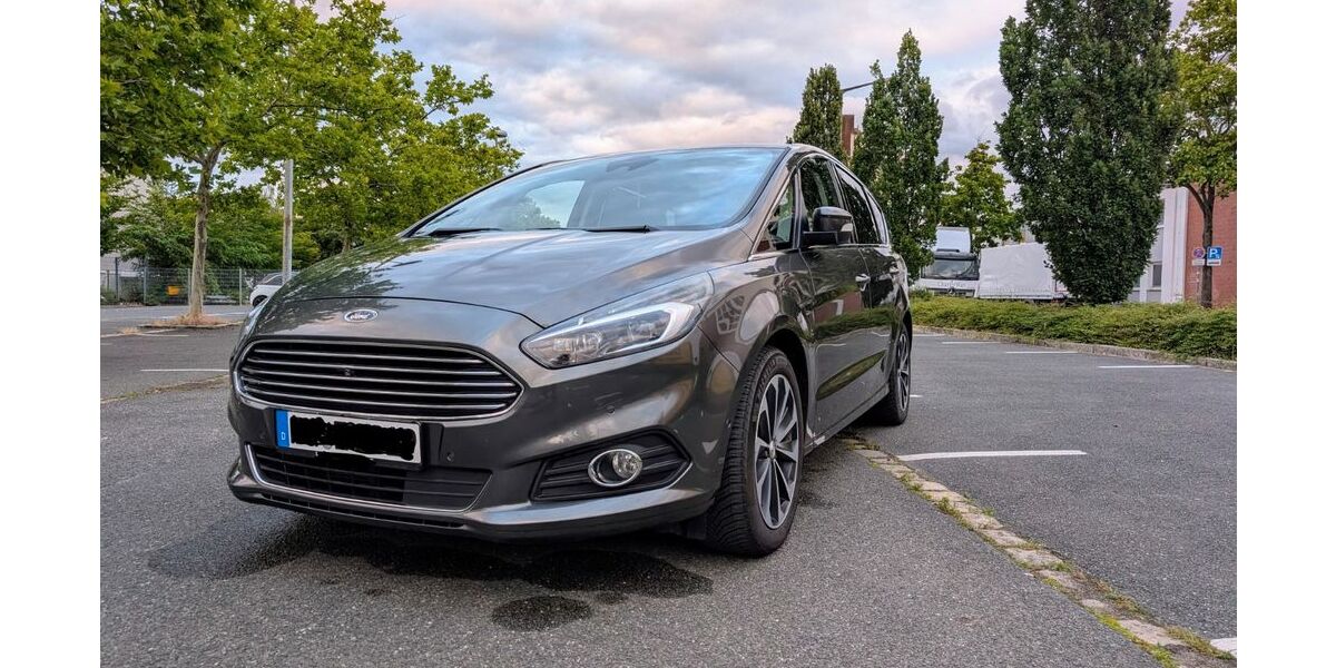 Ford S-Max 99.845 km 18.600 &euro; Zirndorf 90513