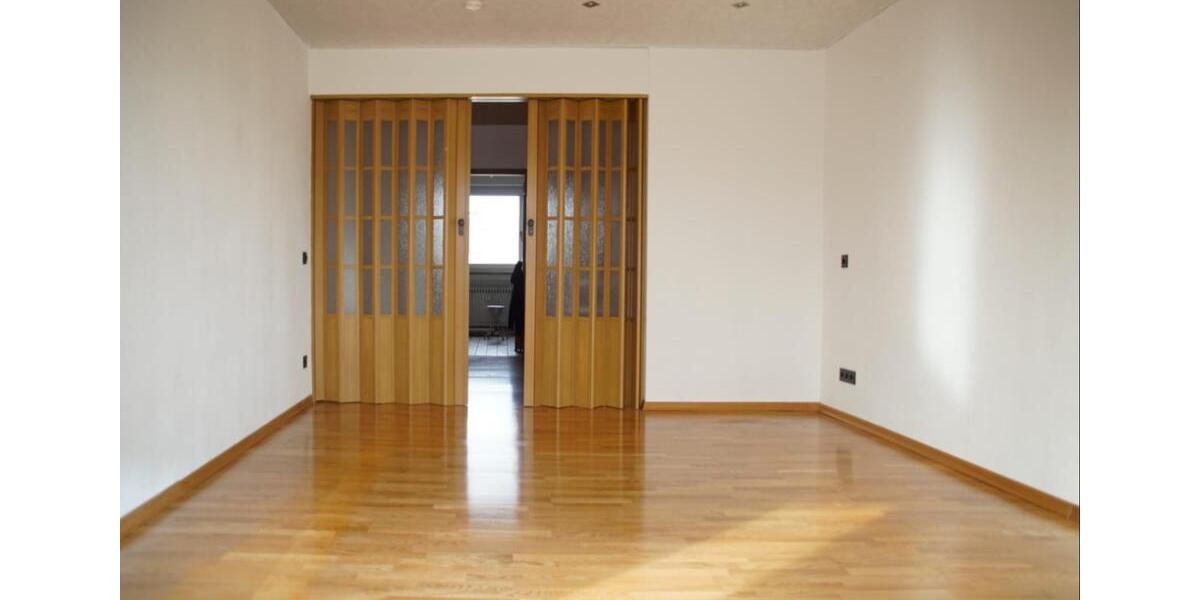 Etagenwohnung Nürnberg Gebersdorf - 3 Zimmer, 82 m&sup2;, 980&euro; | Angebot:26284484