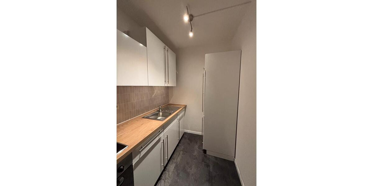 Möblierte 1-Zimmer-Wohnung zu vermieten - mit Stellplatz 1 zimmer