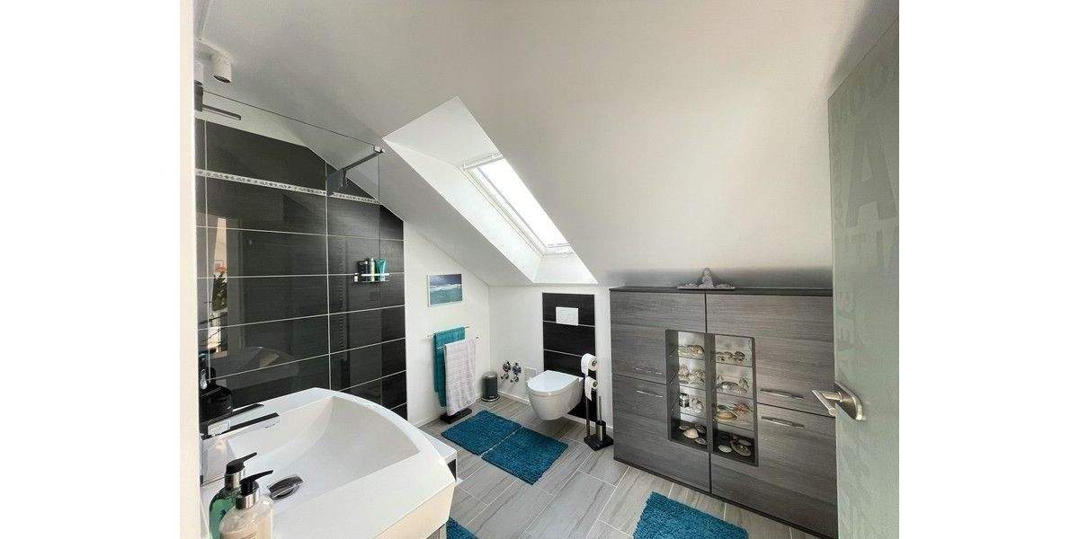 WOW!!! Traumhafte 3,5-Zimmer-Maisonette-Wohnung mit toller Ausstattung und Stellplatz in Nürnberg 3 zimmer