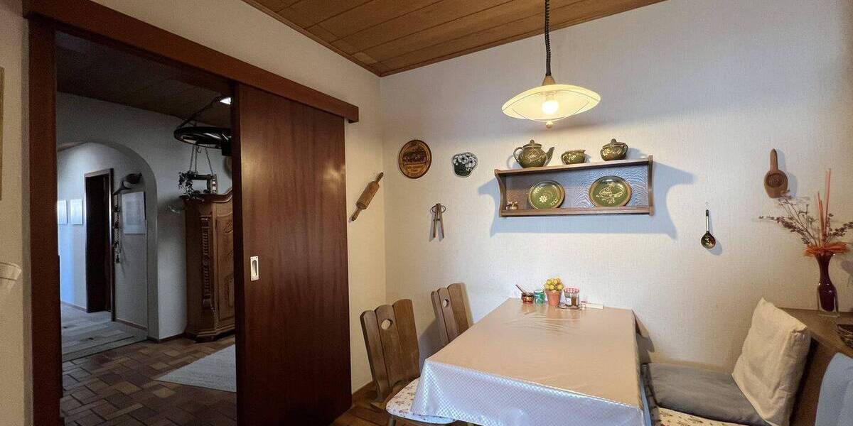 Bungalow Erlangen In der Reuth - 5 Zimmer, 150 m&sup2;, 619.000&euro; | Angebot:26155760