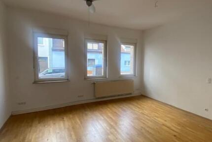 Große Altbau Wohnung in Johannis mit 75qm und 25 qm 5 zimmer