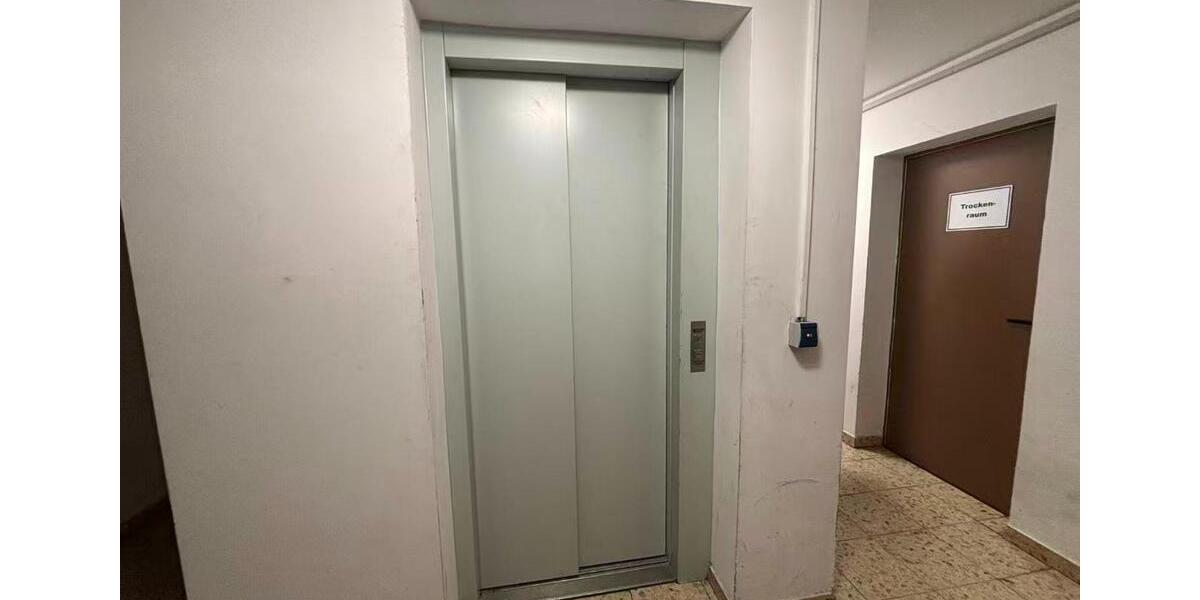 2-Zw mit TG Stellplatz in Bahnhofsnähe Fürth Südstadt 2 zimmer