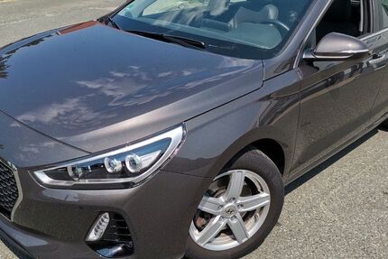 Hyundai i30 38.450 km 16.999 &euro; Fürth 90762