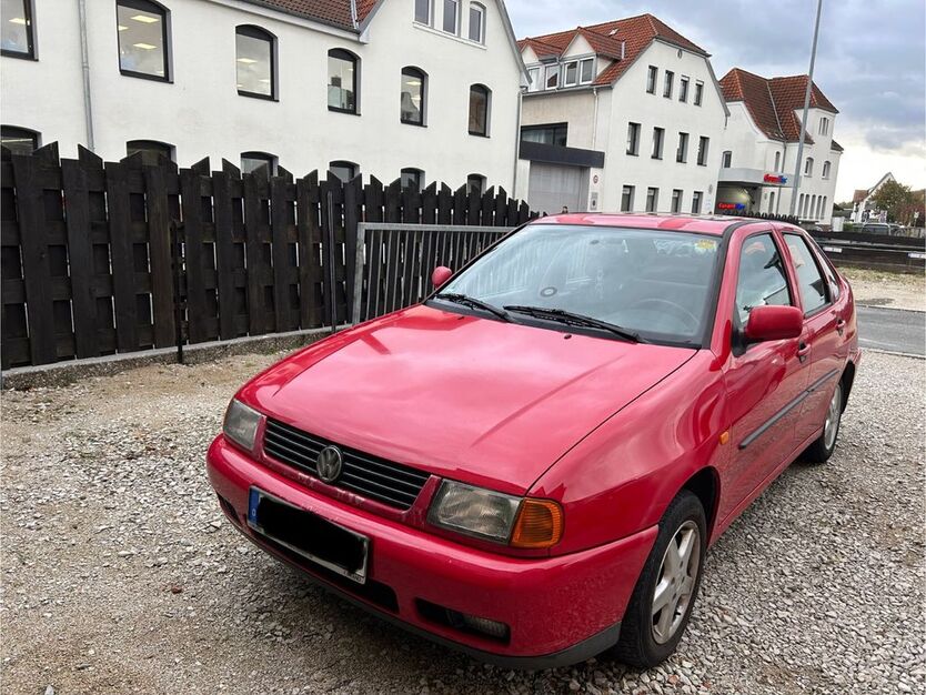 VW Polo 176.850 km 990 € Lauf 91207