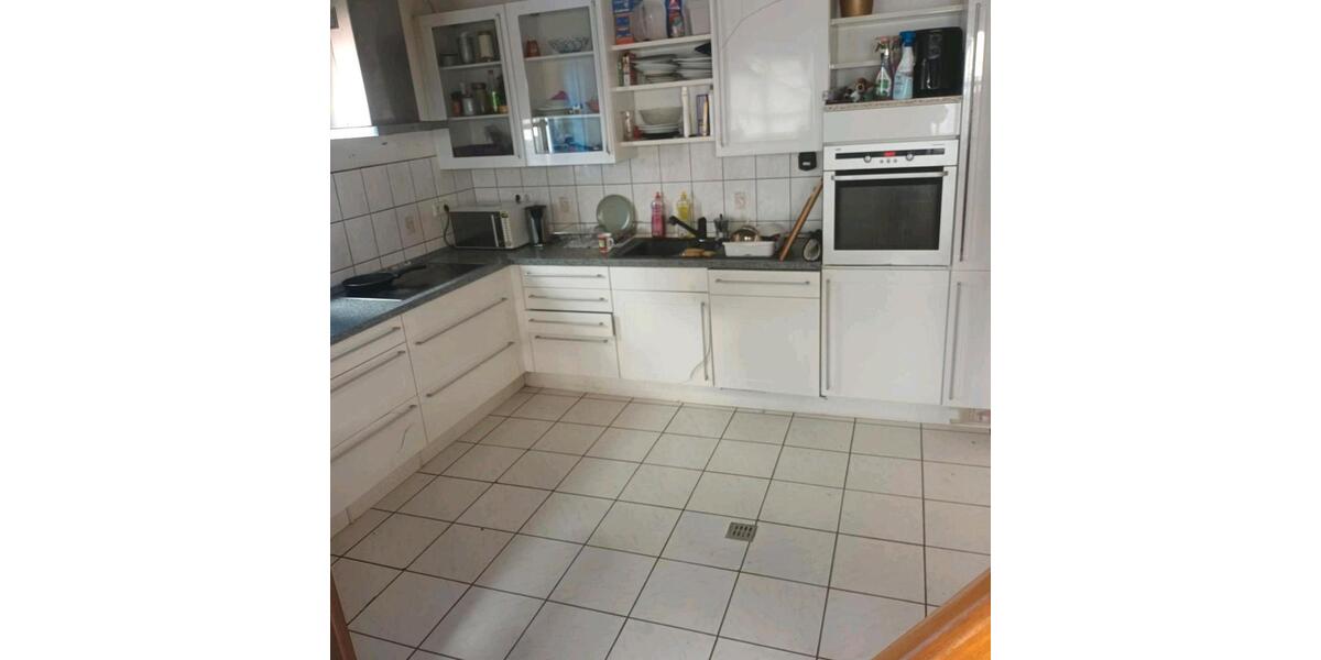 Einfamilienhaus Nürnberg Gibitzenhof - 5 Zimmer, 180 m&sup2;, 1.800&euro; | Angebot:26127549