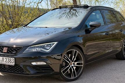 Seat Leon 82.700 km 23.780 &euro; Abenberg 91183