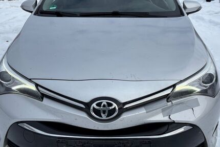 Toyota Avensis 203.000 km 9.500 &euro; Burgthann-Oberferrieden 90559