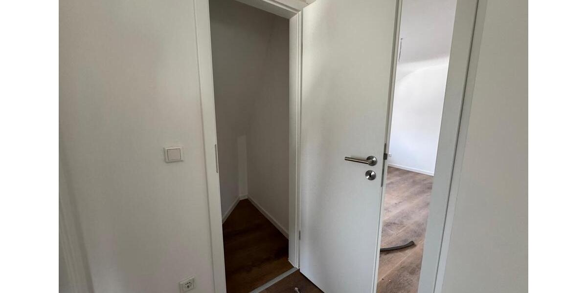Etagenwohnung Roth - 3 Zimmer, 72 m&sup2;, 900&euro; | Angebot:27631123
