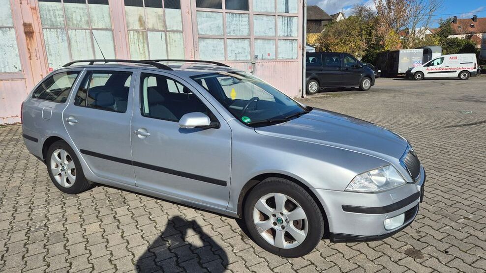 Skoda Octavia 283.000 km 2.500 € Roth 91154