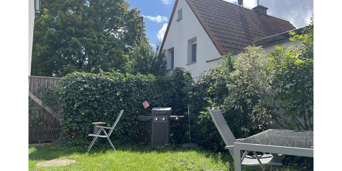 Moderne 3-Zimmer-Erdgeschoss-Wohnung mit Gartenanteil und PKW-Stellplatz in Nürnberg-Schniegling 3 zimmer