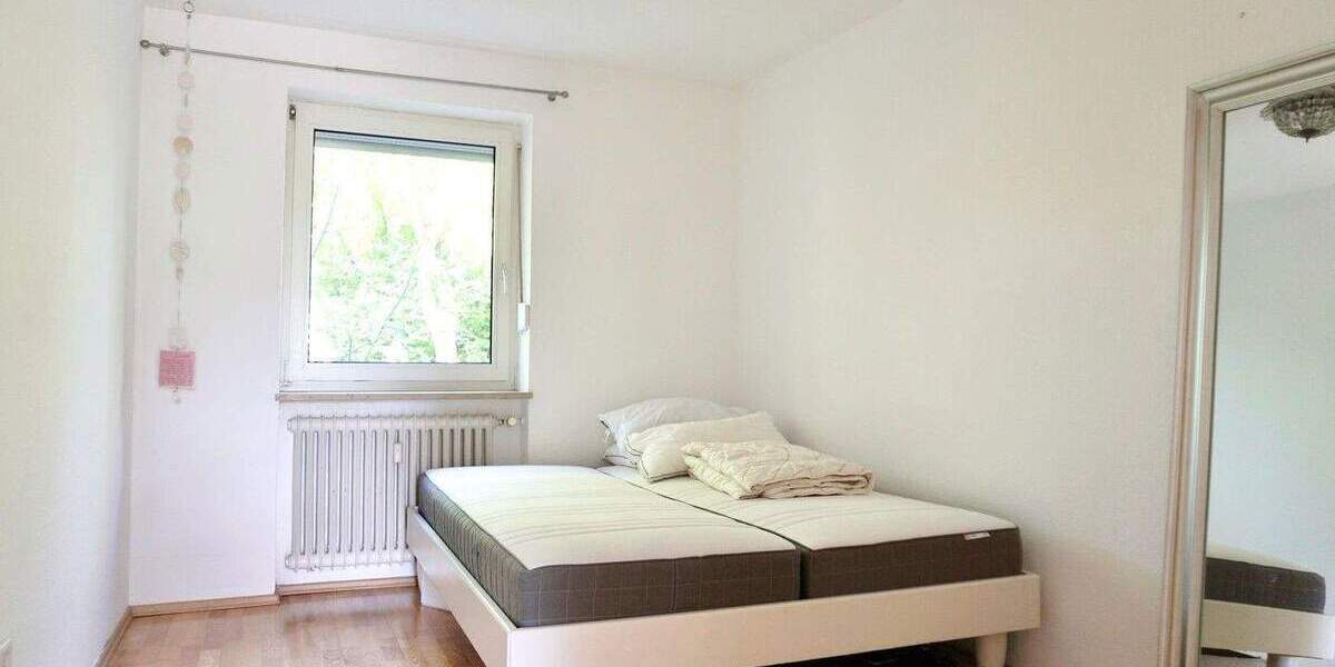 Helle 4-Zimmer-Wohnung mit Garten, Balkon & Stellplatz in Fürth 4 zimmer