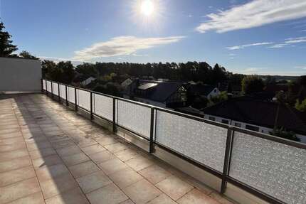 Wohnung zum Kaufen in Wendelstein Großschwarzenlohe 355.000 € 119.68 m² 4 zimmer