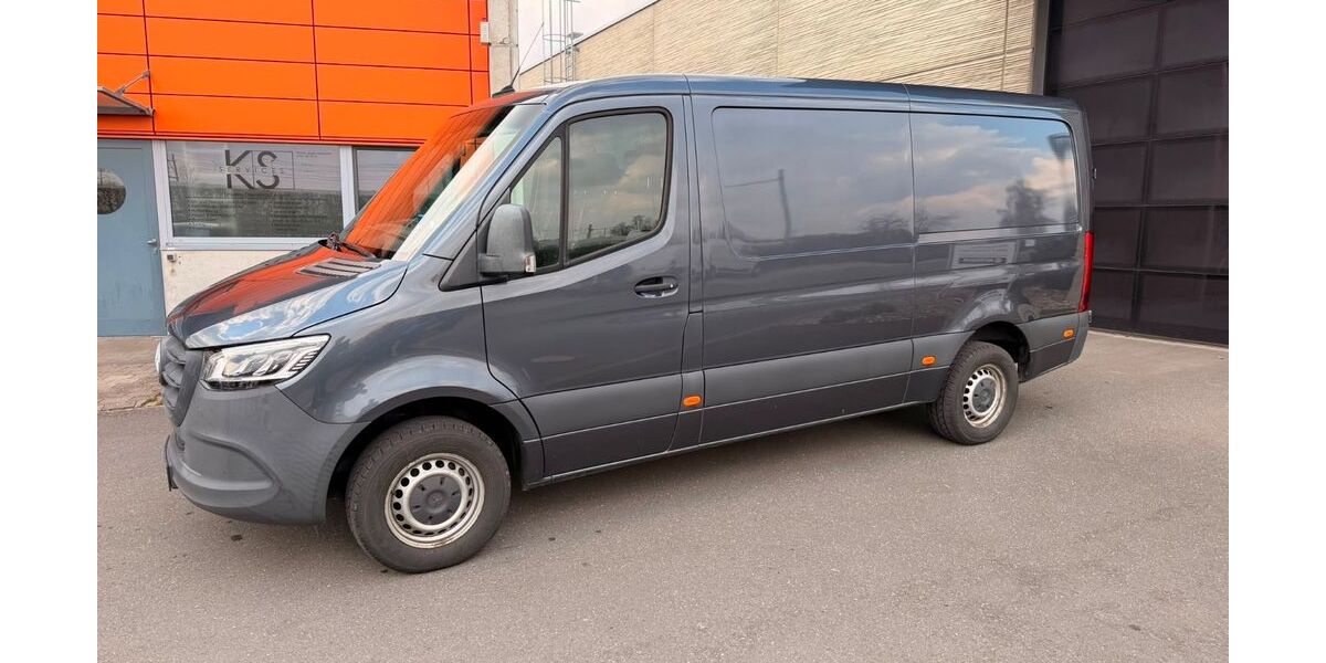 Mercedes-Benz Sprinter 260.000 km 25.900 &euro; Baiersdorf 91083