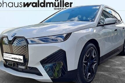 BMW iX 41.712 km 51.011 &euro; Roth 91154