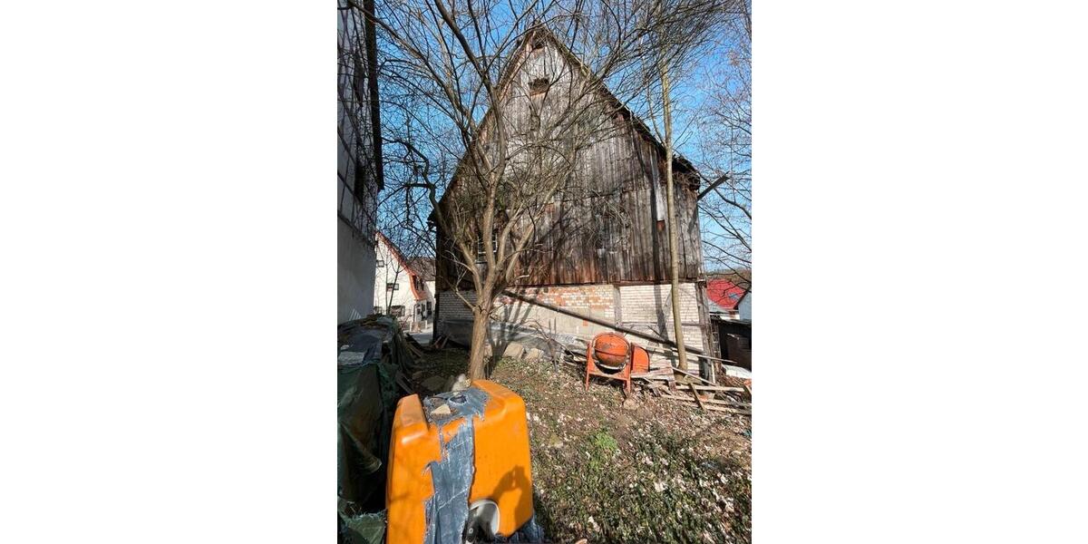 Bauernhaus, Landhaus Burgthann - 8 Zimmer, 180 m&sup2;, 82.500&euro; | Angebot:27122512