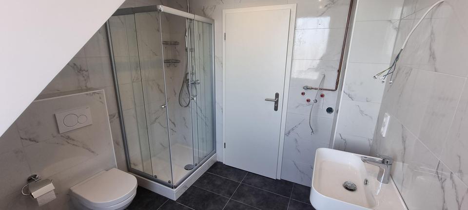 Dachgeschoßwohnung Nürnberg Herrnhütte - 2 Zimmer, 42 m&sup2;, 695&euro; | Angebot:26348404