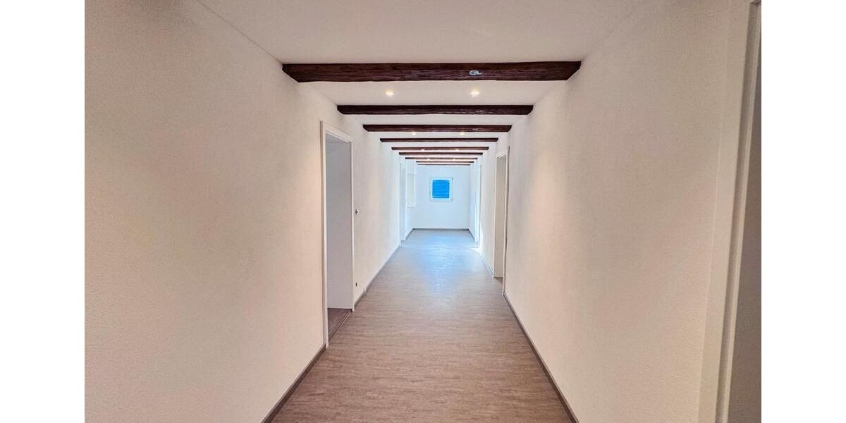 Etagenwohnung Kirchensittenbach - 5 Zimmer, 187 m&sup2;, 1.480&euro; | Angebot:26040539