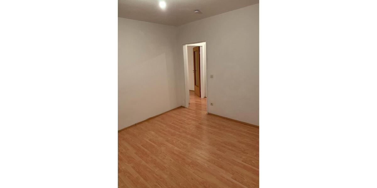 2 Zimmer Mietwohnung mit EBK + Keller + Tiefgaragenstellplatz 2 zimmer