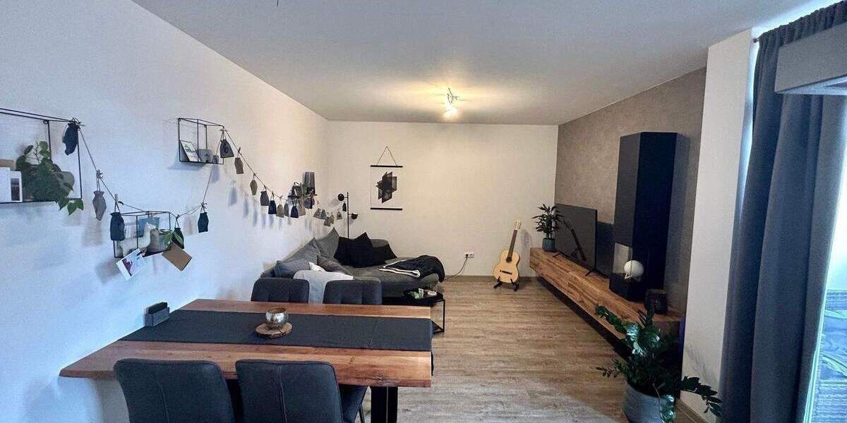 Etagenwohnung Nürnberg Steinbühl - 2 Zimmer, 65 m&sup2;, 1.000&euro; | Angebot:26359112